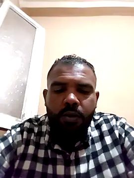 Snapshot of ListedLoin chatting on 11/29/25, 08:01 ListedLoin online show from 11/29/25, 08:01