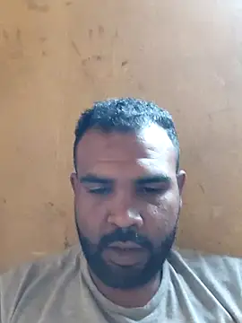 Snapshot of ListedLoin chatting on 12/14/25, 11:37 ListedLoin online show from 12/14/25, 11:37