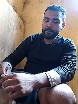 Snapshot of ListedLoin chatting on 12/16/25, 07:46 ListedLoin online show from 12/16/25, 07:46