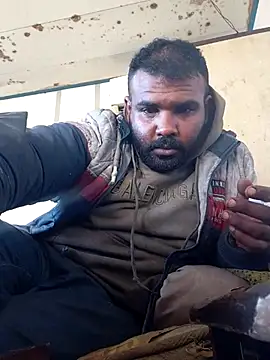 Snapshot of ListedLoin chatting on 02/05/26, 07:46 ListedLoin online show from 02/05/26, 07:46