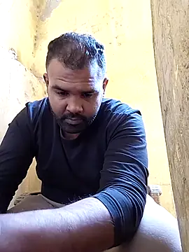 Snapshot of ListedLoin chatting on 02/14/26, 07:49 ListedLoin online show from 02/14/26, 07:49