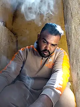 Snapshot of ListedLoin chatting on 03/08/26, 09:57 ListedLoin online show from 03/08/26, 09:57