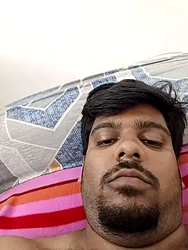 Snapshot of Manboobs178 chatting on 03/15/25, 05:52 Manboobs178 online show from 03/15/25, 05:52