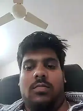 Snapshot of Manboobs178 chatting on 03/18/25, 07:30 Manboobs178 online show from 03/18/25, 07:30