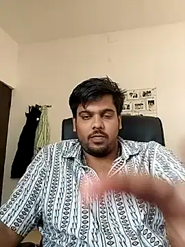 Snapshot of Manboobs178 chatting on 03/19/25, 02:48 Manboobs178 online show from 03/19/25, 02:48