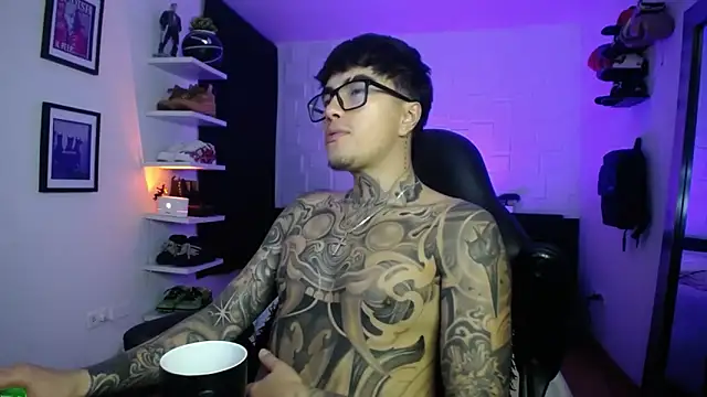 jung dragon online show from 02/13/26, 04:52