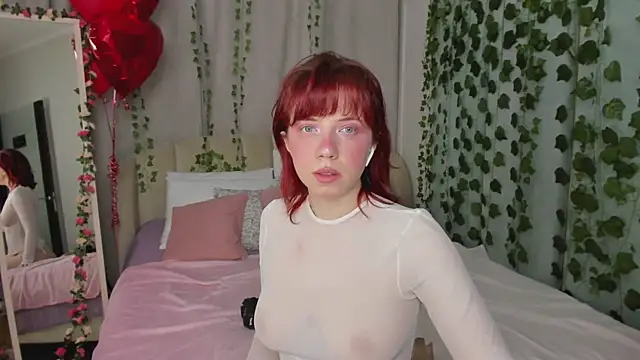 Love is Lola online show from 02/19/26, 11:56