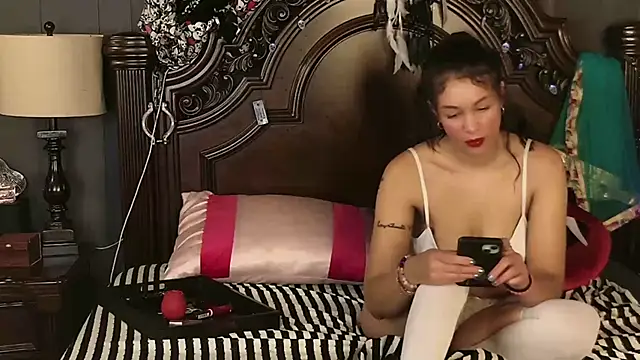 MeghanMarley online show from 10/19/25, 04:35