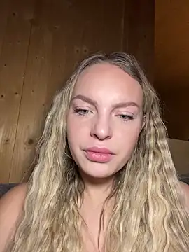 ChiaraVixen online show from 12/09/24, 06:01