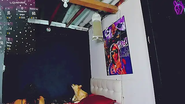 Snapshot of Bigcatalove chatting on 10/19/25, 12:50 Bigcatalove online show from 10/19/25, 12:50