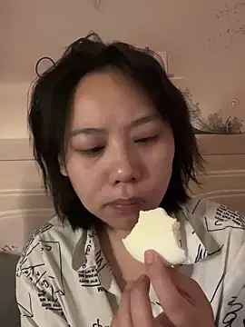 Eliza-E online show from 02/06/26, 11:30