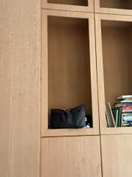 Eliza-E online show from 04/16/26, 02:12