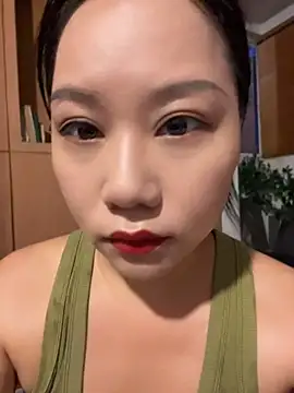 Eliza-E online show from 06/28/26, 11:27