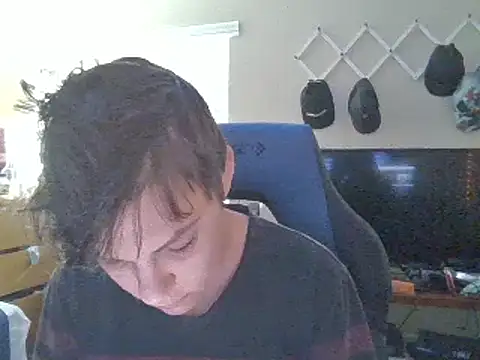 Snapshot of KaliSnow199623 chatting on 12/03/24, 08:17 KaliSnow199623 online show from 12/03/24, 08:17