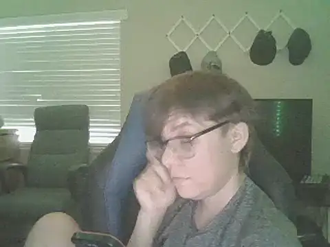 Snapshot of KaliSnow199623 chatting on 01/19/25, 01:10 KaliSnow199623 online show from 01/19/25, 01:10