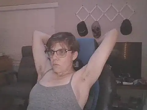 Snapshot of KaliSnow199623 chatting on 02/10/25, 05:47 KaliSnow199623 online show from 02/10/25, 05:47