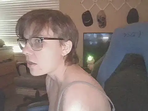 Snapshot of KaliSnow199623 chatting on 02/14/25, 12:19 KaliSnow199623 online show from 02/14/25, 12:19