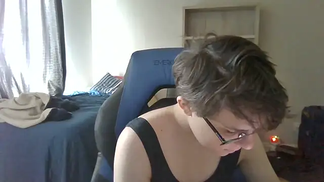 Snapshot of KaliSnow199623 chatting on 09/28/25, 09:09 KaliSnow199623 online show from 09/28/25, 09:09