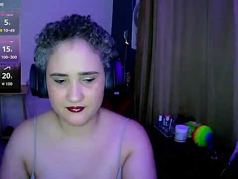 lolalicious 758 online show from 11/16/25, 03:45