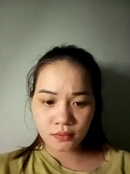 Ngoc-Trinh online show from 12/05/24, 02:55