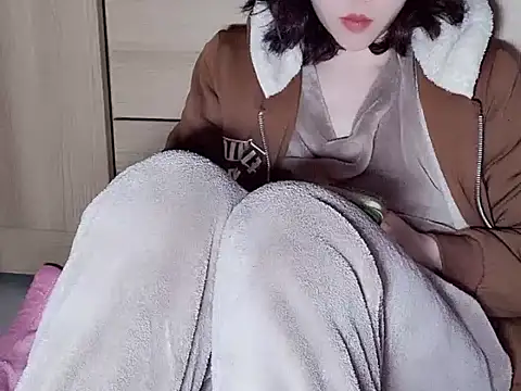 Snapshot of Pink_cream chatting on 02/03/25, 03:27 Pink cream online show from 02/03/25, 03:27