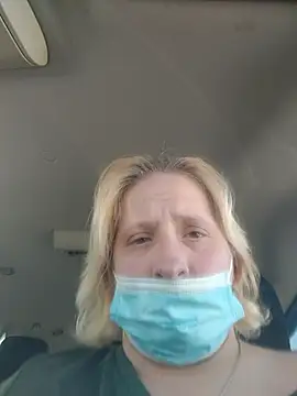 Snapshot of Icedcoffee2024 chatting on 11/07/25, 07:36 Icedcoffee2024 online show from 11/07/25, 07:36