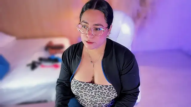 Snapshot of MelissaKarterrs chatting on 03/23/26, 11:58 MelissaKarterrs online show from 03/23/26, 11:58