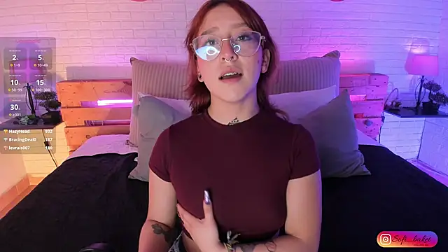 sofi bakerr online show from 03/17/25, 11:42