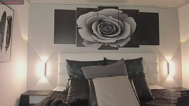 sofi bakerr online show from 11/04/25, 11:31