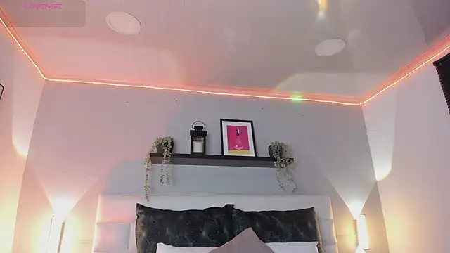 sofi bakerr online show from 05/20/26, 11:38