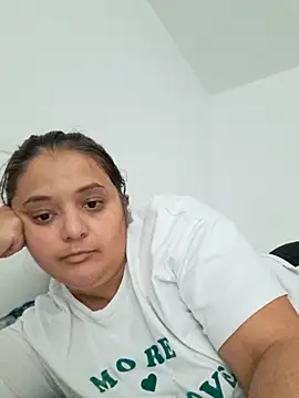 sarahhh1987 online show from 11/09/25, 06:44