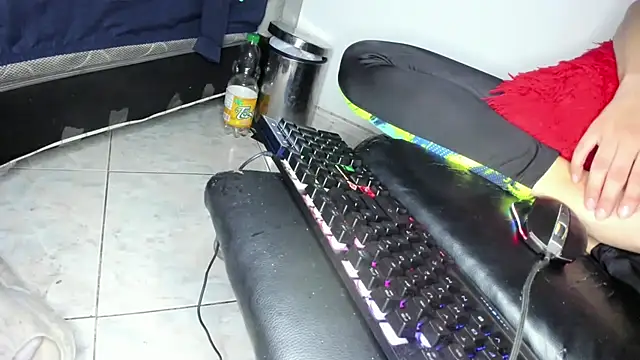 guy master online show from 12/06/24, 07:56