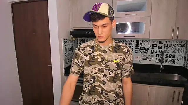 guy master online show from 12/24/24, 01:49