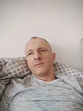 Snapshot of Singlepennis chatting on 03/22/25, 02:14 Singlepennis online show from 03/22/25, 02:14