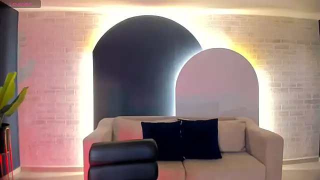 HannaConnor  online show from 09/11/25, 03:39