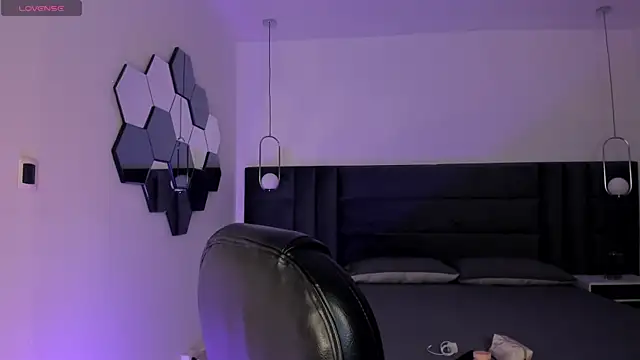 ViolettHansson online show from 02/06/26, 06:22