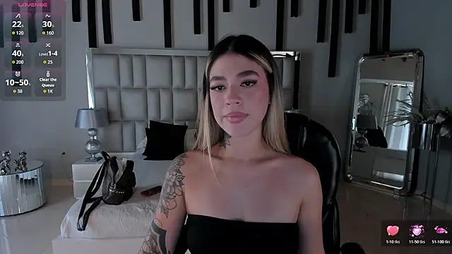 ViolettHansson online show from 02/17/26, 07:09