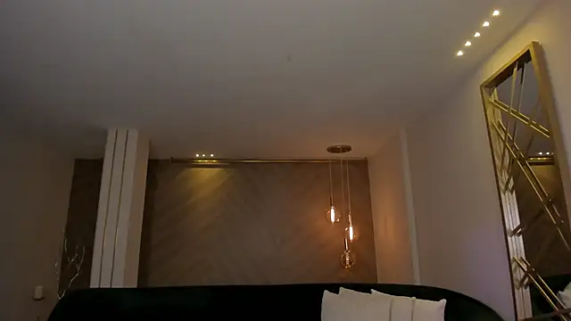 AliceHarper  online show from 10/18/25, 11:55