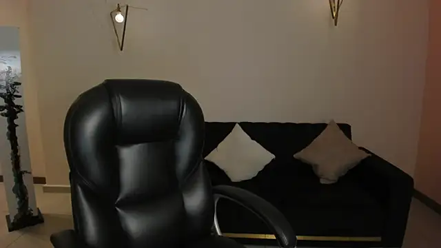 AliceHarper  online show from 04/01/26, 10:18