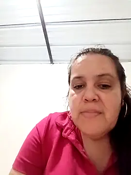 Snapshot of lunanataly chatting on 12/14/25, 12:05 lunanataly online show from 12/14/25, 12:05