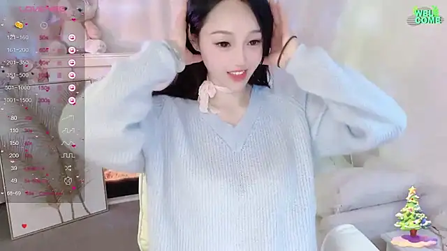 Snapshot of Kiss-18 chatting on 12/30/24, 03:35 Kiss-18 online show from 12/30/24, 03:35