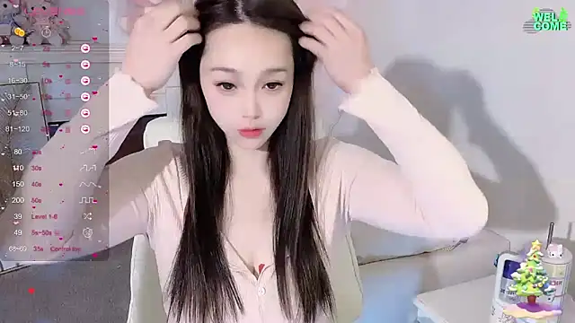 Snapshot of Kiss-18 chatting on 01/24/25, 01:03 Kiss-18 online show from 01/24/25, 01:03