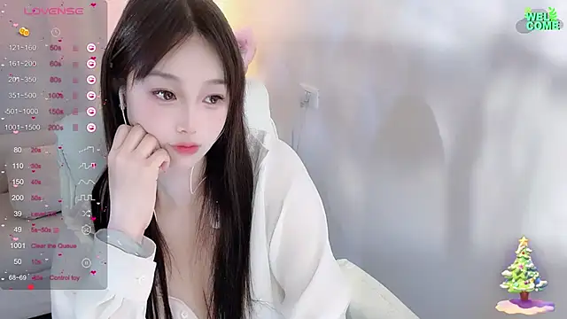 Snapshot of Kiss-18 chatting on 03/19/25, 04:24 Kiss-18 online show from 03/19/25, 04:24