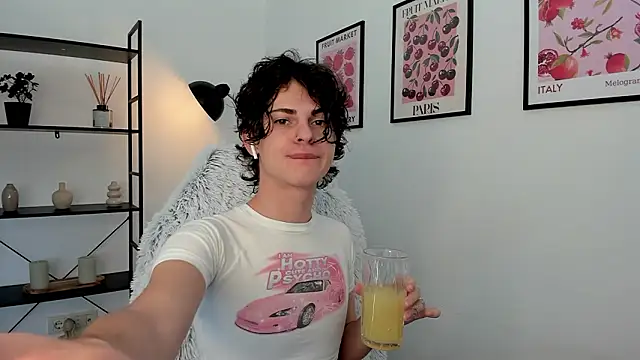 Snapshot of little_femb0y chatting on 02/28/26, 12:50 little femb0y online show from 02/28/26, 12:50