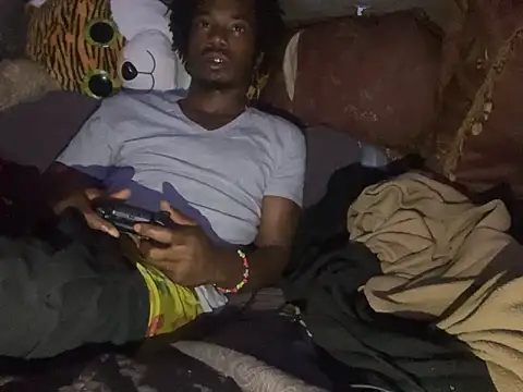 SlimeCrownzOut5 online show from 11/13/25, 05:17