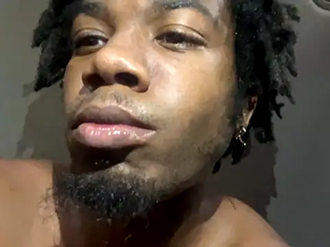 SlimeCrownzOut5 online show from 12/18/25, 05:19