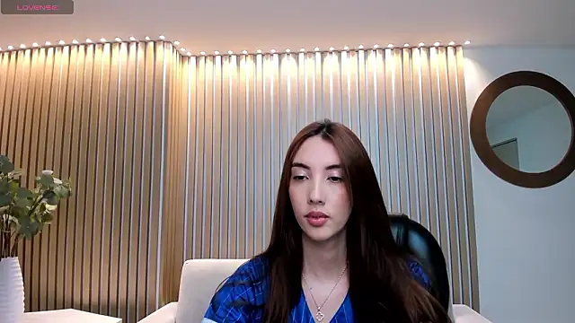 AnaisNin online show from 02/02/26, 11:42