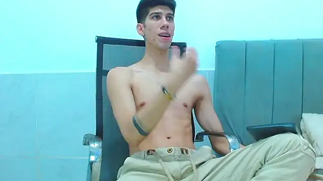 Snapshot of jhony-sex chatting on 02/05/26, 07:13 jhony-sex online show from 02/05/26, 07:13