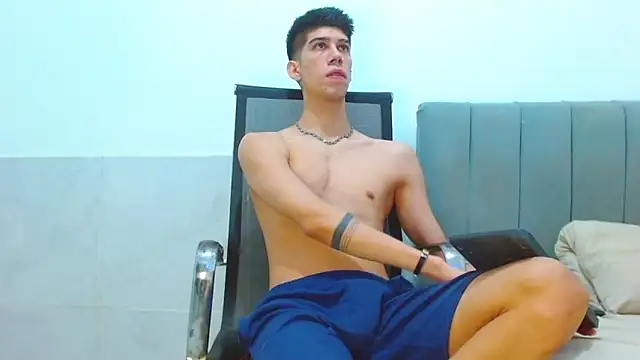 jhony-sex online show from 04/15/26, 08:10