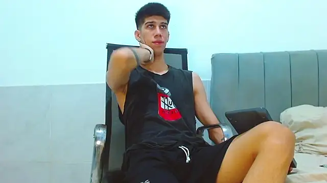 jhony-sex online show from 05/07/26, 06:30